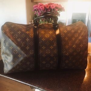 Beautiful LouisVuitton Keepall 45